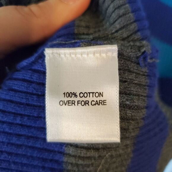 Color Block Striped Turtleneck Sweater - Picture 7 of 10